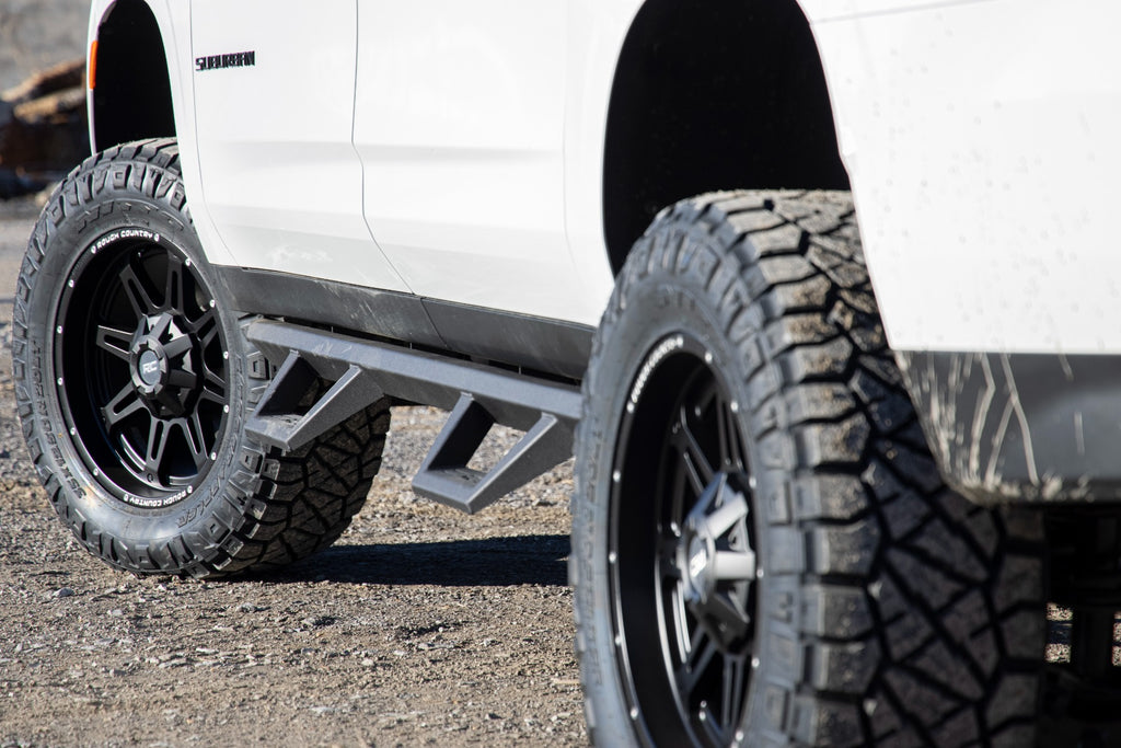 XL2 Step | Chevy/GMC SUV 1500 4WD (2021) Rough Country