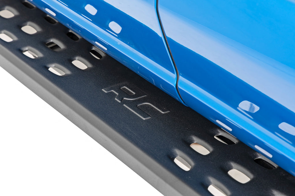 RPT2 Running Board | Crew Cab | Black | Ford F-150/F-150 Lightning/Raptor (15-23) Rough Country