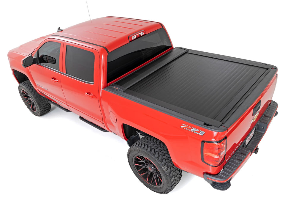 Retractable Bed Cover | 5'9" Bed | Chevy/GMC 1500 (04-18) Rough Country