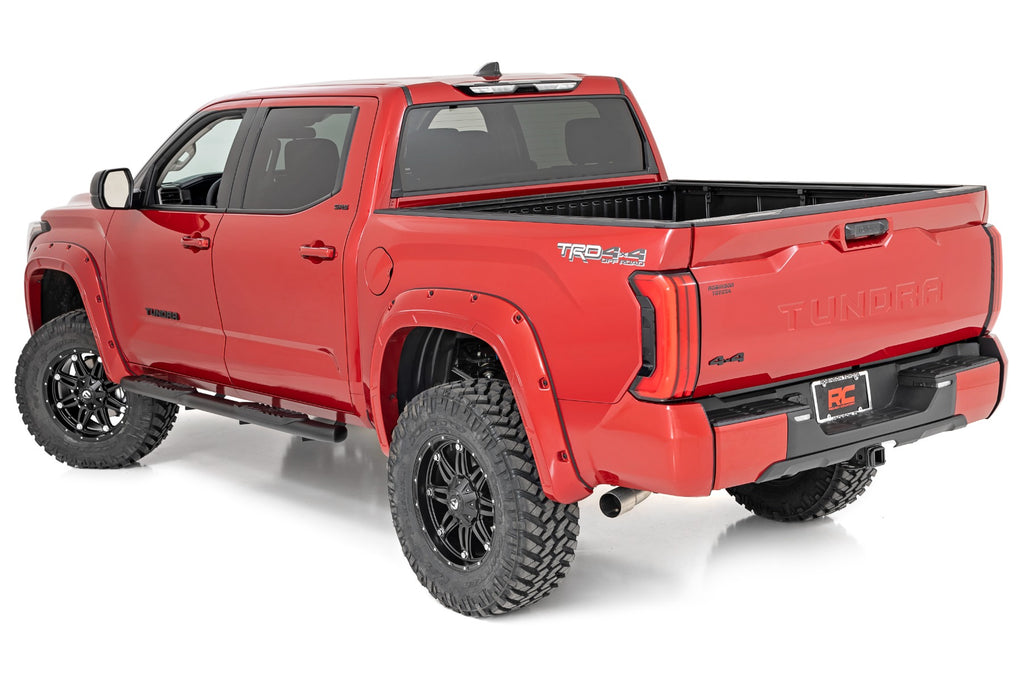 Oval Nerf Steps | Crew Cab | Black | Toyota Tundra 2WD/4WD (22-23) Rough Country