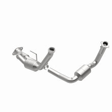 Load image into Gallery viewer, MagnaFlow Conv DF 06-07 Jeep Commander / 05-10 Grand Cherokee 5.7L Y-Pipe Assy (49 State) Magnaflow
