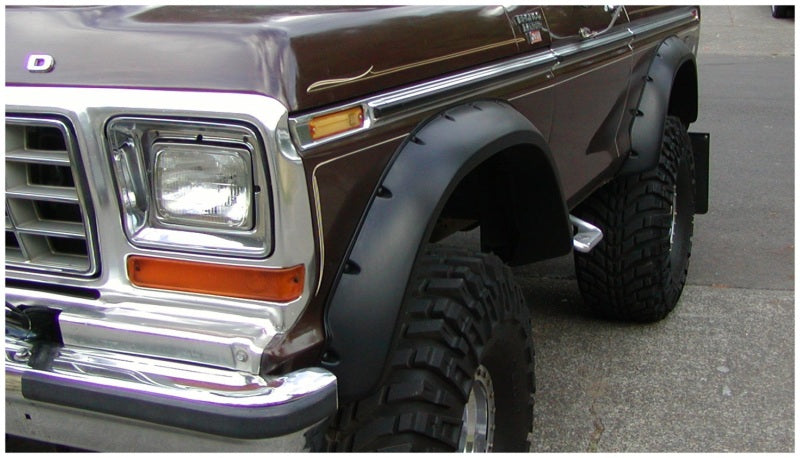 Bushwacker 78-79 Ford Bronco Cutout Style Flares 2pc - Black Bushwacker