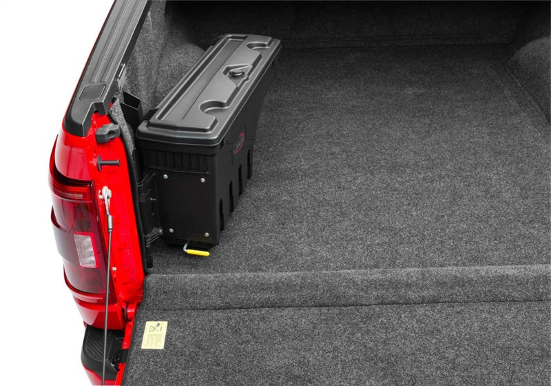 UnderCover 15-20 Ford F-150 Drivers Side SwingH1128-H1157 Case - Black Smooth Undercover
