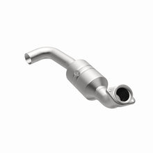 Load image into Gallery viewer, Magnaflow Conv DF 2011-2014 F-150 5.0L Underbody Magnaflow