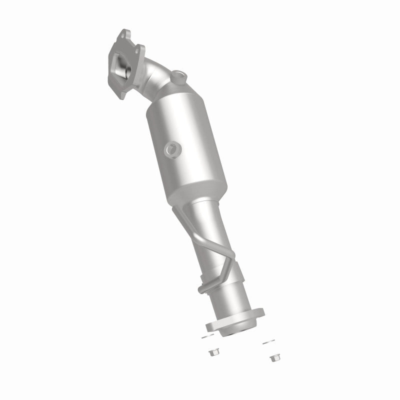MagnaFlow Conv Direct Fit OEM 12-17 Jeep Wrangler 3.6L Underbody Magnaflow