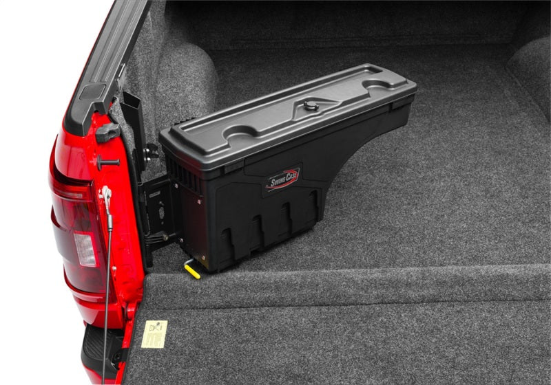 UnderCover 15-20 Ford F-150 Drivers Side SwingH1128-H1157 Case - Black Smooth Undercover