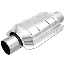 Load image into Gallery viewer, MagnaFlow Conv Universal 2.5 inch T2 Rear Magnaflow