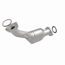 Load image into Gallery viewer, MagnaFlow Conv DF 01- 02 Tacoma 3.4L EC/SB 4 Magnaflow