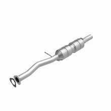 Load image into Gallery viewer, MagnaFlow Conv DF 00-01 Excursion With 5.4L A Magnaflow