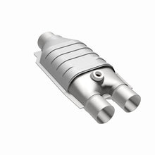 Load image into Gallery viewer, MagnaFlow Conv Univ 2/2.5 D/S Single O2 FED Magnaflow