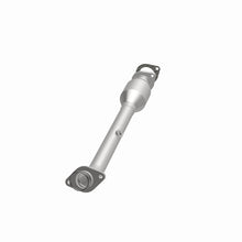 Load image into Gallery viewer, MagnaFlow Converter Direct Fit 05-12 Nissan Pathfinder 4.0L / 05-15 NIssan Xterra 4.0L Magnaflow