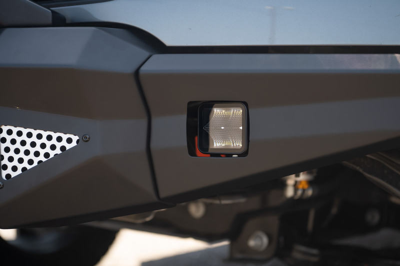 DV8 Offroad 3in Cube LED Light 40W Pod Light 5W LED DV8 Offroad