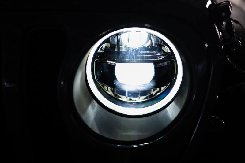 DV8 Offroad 18-22 Jeep Gladiator Wrangler LED Projector Headlights DV8 Offroad
