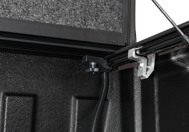 UnderCover 03-20 Dodge Ram 1500/2500 (w/o Rambox) 6.4ft Ultra Flex Bed Cover - Matte Black Finish Undercover