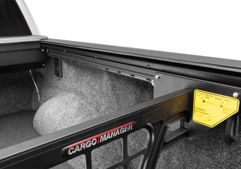 Roll-N-Lock 17-19 Ford F-250/F-350 Super Duty SB 80-3/8in Cargo Manager Roll-N-Lock