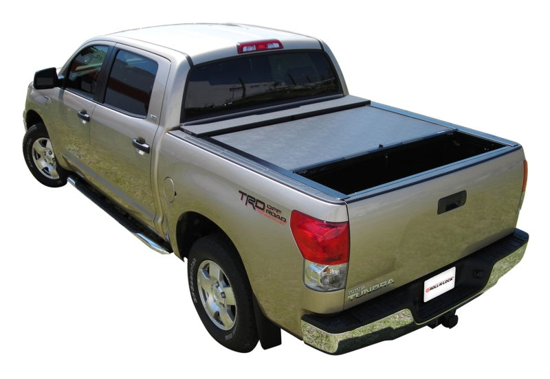 Roll-N-Lock 2022 Toyota Tundra Crew Cab/Double Cab 66.7in M-Series Retractable Tonneau Cover Roll-N-Lock