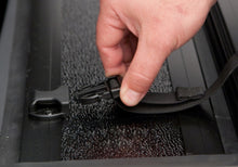 Load image into Gallery viewer, UnderCover 15-20 Ford F-150 5.5ft Flex Bed Cover Undercover