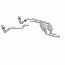 Load image into Gallery viewer, MagnaFlow Conv DF GM 89 92 (2.5in Tubing) Magnaflow
