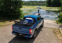 Load image into Gallery viewer, Retrax 17-18 Super Duty F-250-350 Short Bed RetraxONE XR Retrax