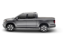Load image into Gallery viewer, UnderCover 17-20 Honda Ridgeline 5ft Ultra Flex Bed Cover Undercover