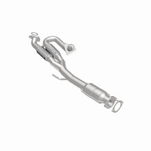 Load image into Gallery viewer, Magnaflow Conv DF 2011-2014 Maxima 3.5 L Underbody Magnaflow