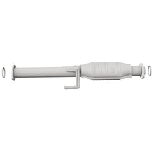 Load image into Gallery viewer, MagnaFlow Conv DF 01-02 Tacoma CC-SB 3.4L 4w Magnaflow