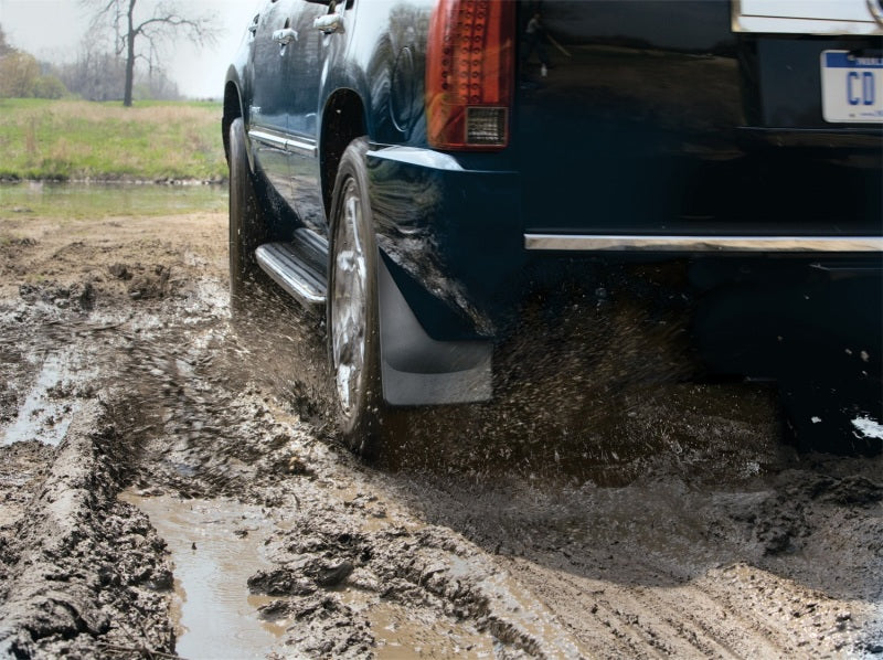 WeatherTech 14+ Chevrolet Silverado No Drill Mudflaps - Black WeatherTech