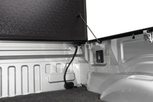 Load image into Gallery viewer, UnderCover 15-20 Ford F-150 5.5ft Flex Bed Cover Undercover