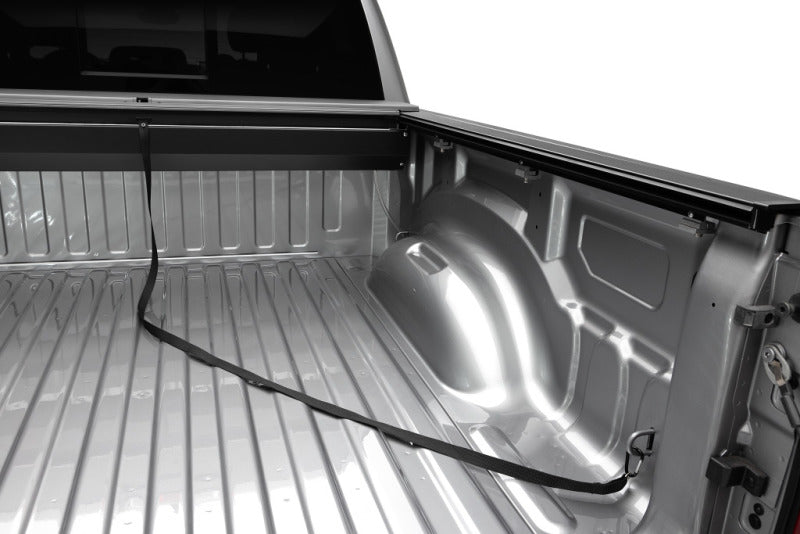Roll-N-Lock 2019 RAM 1500 65-1/2in M-Series Retractable Tonneau Cover Roll-N-Lock