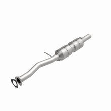 Load image into Gallery viewer, MagnaFlow Conv DF 00-01 Excursion With 5.4L A Magnaflow
