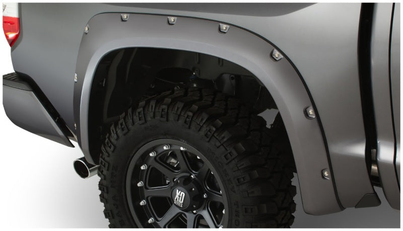 Bushwacker 14-18 Toyota Tundra Fleetside Pocket Style Flares 4pc 66.7/78.7/97.6in Bed - Black Bushwacker