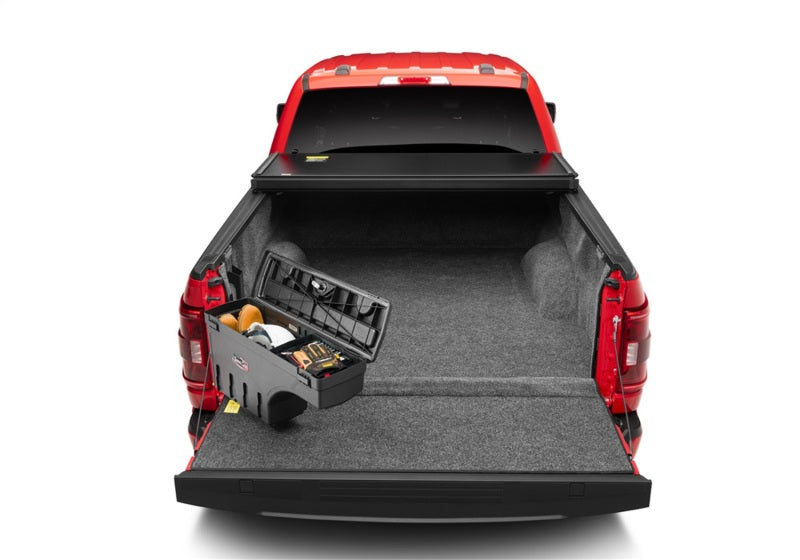 UnderCover 15-20 Ford F-150 Drivers Side SwingH1128-H1157 Case - Black Smooth Undercover