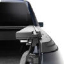 Load image into Gallery viewer, Retrax 2022 Ford Maverick 4.5ft Bed RetraxONE XR Retrax