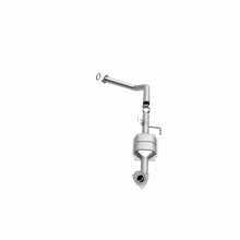 Load image into Gallery viewer, MagnaFlow Conv DF 01-04 Toyota Sequoia 4.7L D/S Magnaflow