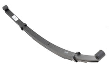 Load image into Gallery viewer, Rear Leaf Springs | 2.5" Lift | Pair | International Scout II (71-80) Rough Country
