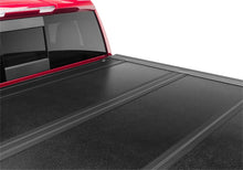 Load image into Gallery viewer, UnderCover 19-20 Chevy Silverado 1500 (w/ or w/o MPT) 5.8ft Flex Bed Cover Undercover
