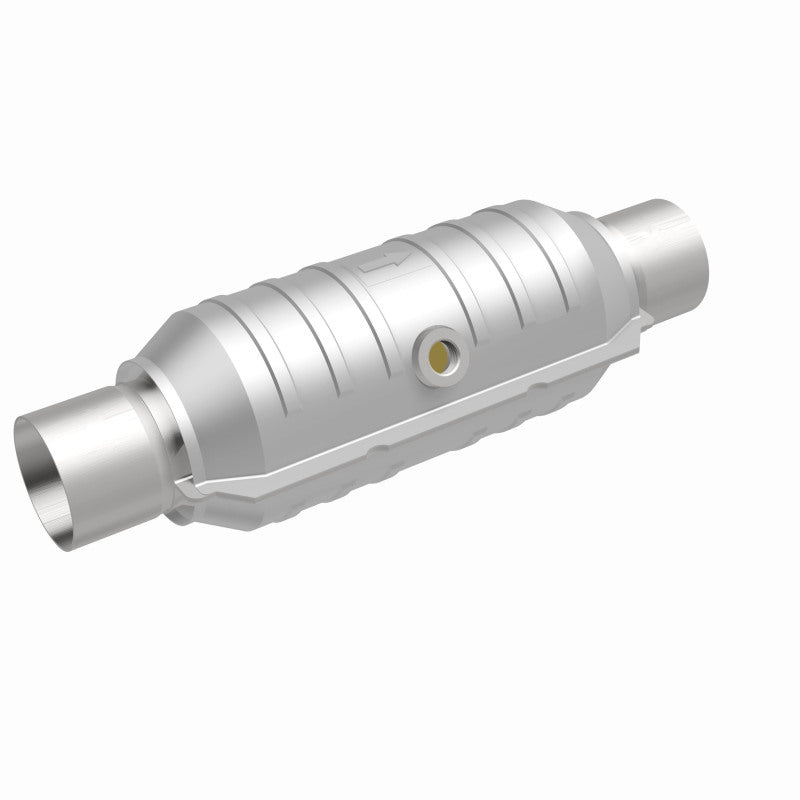 MagnaFlow Conv Univ 2.5in Inlet/Outlet Center/Center Round 11in Body L x 5.125in W x 15in Overall L Magnaflow