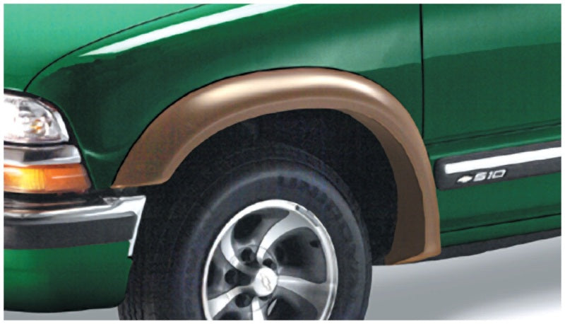 Bushwacker 95-05 Chevy Blazer Extend-A-Fender Style Flares 4pc Excludes ZR2 Flare Package - Black Bushwacker