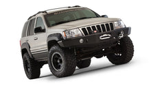 Load image into Gallery viewer, Bushwacker 99-04 Jeep Grand Cherokee Cutout Style Flares 4pc - Black Bushwacker