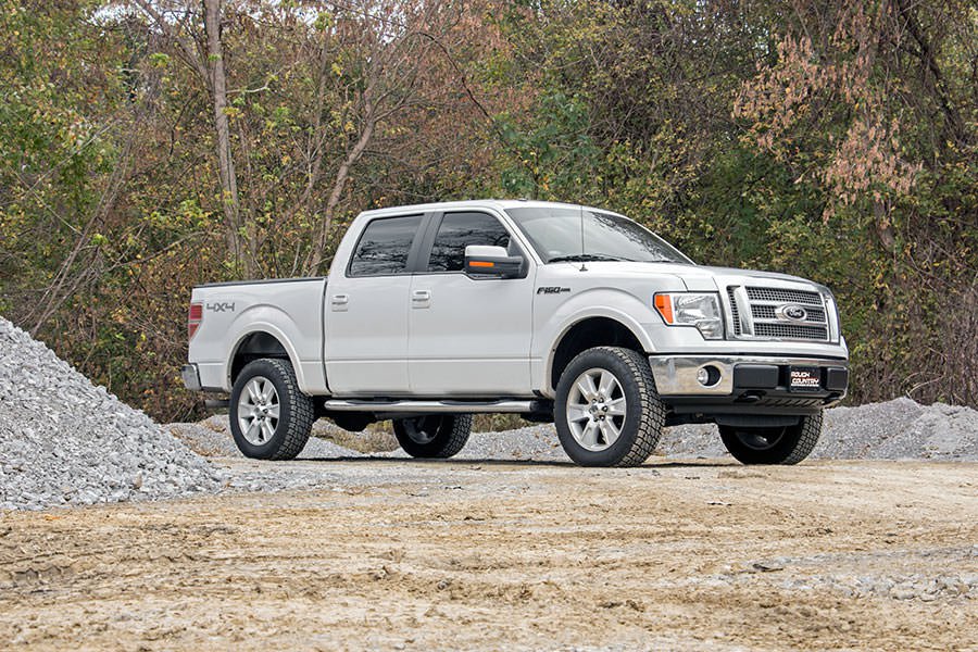 2 Inch Lift Kit | Alum | RR V2 | Ford F-150 2WD/4WD (2009-2013) Rough Country