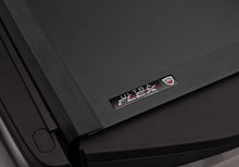 Load image into Gallery viewer, UnderCover 17-20 Honda Ridgeline 5ft Ultra Flex Bed Cover Undercover