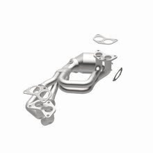 Load image into Gallery viewer, MagnaFlow Converter Direct Fit 06-11 Subaru Impreza 2.5L Magnaflow