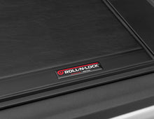 Load image into Gallery viewer, Roll-N-Lock 2020 Jeep Gladiator 5ft bed M-Series Retractable Tonneau Cover Roll-N-Lock