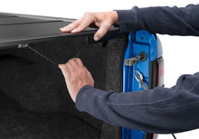 Load image into Gallery viewer, UnderCover 19-20 Ram 1500 5.7ft Ultra Flex Bed Cover - Matte Black Finish Undercover