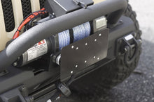 Load image into Gallery viewer, Rugged Ridge Front Hawse Fairlead License Plate Mounting Bracket Rugged Ridge