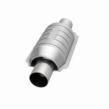 Load image into Gallery viewer, MagnaFlow Conv Univ 2.25 Single O2 FED Magnaflow