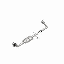 Load image into Gallery viewer, MagnaFlow Conv DF 01-04 Toyota Sequoia 4.7L D/S Magnaflow