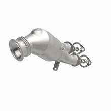Load image into Gallery viewer, Magnaflow OEM Grade Direct Fit Converter 11-14 BMW 335i 3.0L Magnaflow