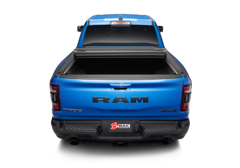 BAK 09-18 Dodge Ram (19-20 Classic) w/o Ram Box Revolver X4s 6.4ft Bed Cover (2020 New Body Style) BAK