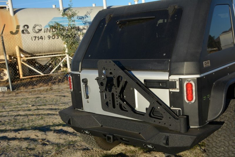 DV8 Offroad RS-10/RS-11 TC-6 Tire Carrier DV8 Offroad